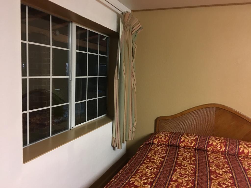Tri-State Inn Kingman Extérieur photo